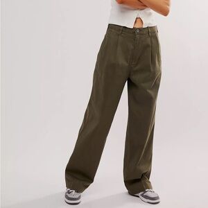 FREE PEOPLE Pleated Dockers Baggy Khaki Cargo Pants Jeans Trousers